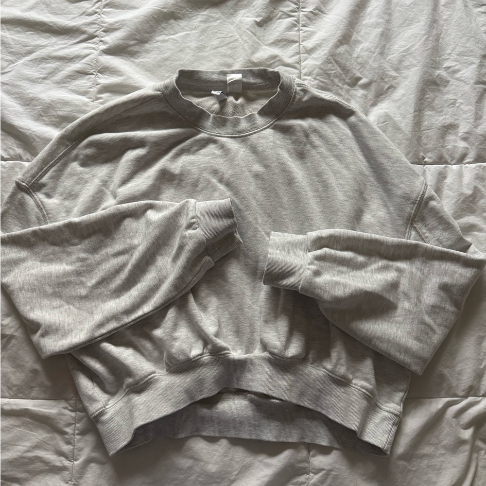 Gray Cropped Crewneck Sweatshirt